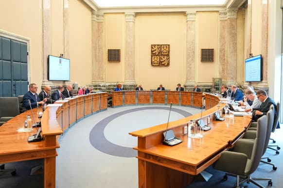 Jednání vlády České republiky ve Strakově akademii