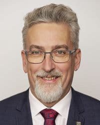 Oficiální fotografie: Miroslav Žbánek