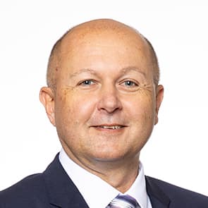Oficiální fotografie: Martin Bednář, MBA