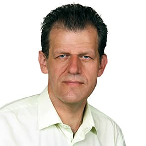 Oficiální fotografie: Dr. Ing. Miroslav Plevný